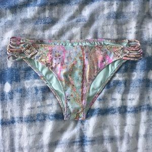 Victoria’s secret bikini bottoms
